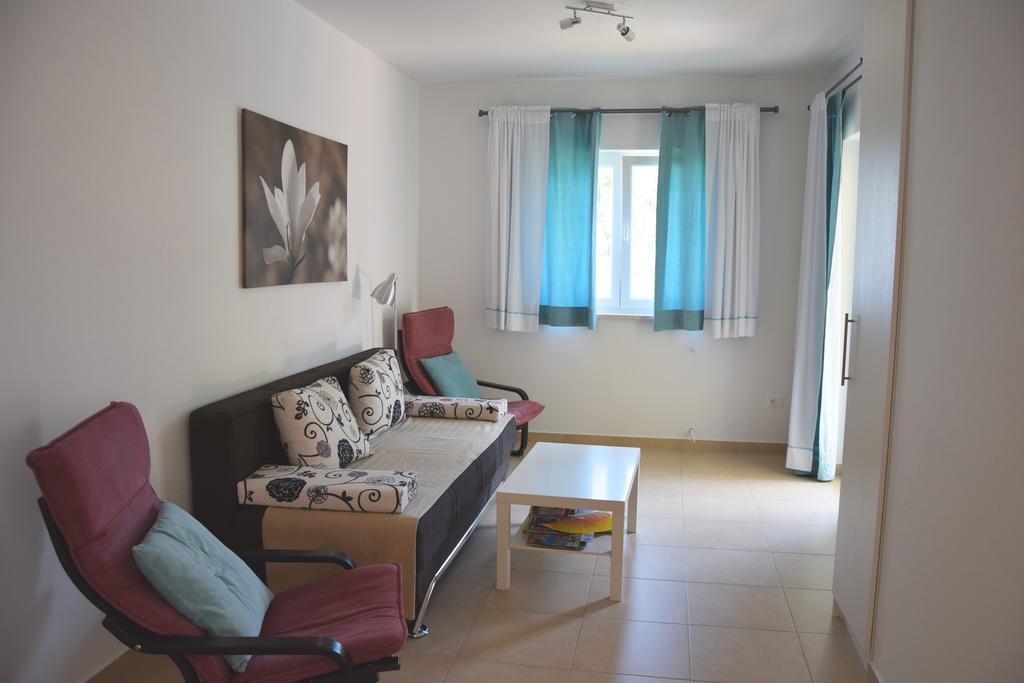 Apartments Sandra Brseč Extérieur photo