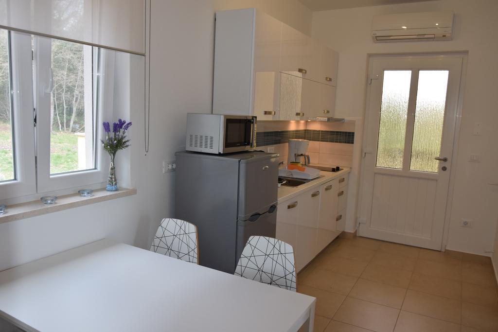 Apartments Sandra Brseč Extérieur photo