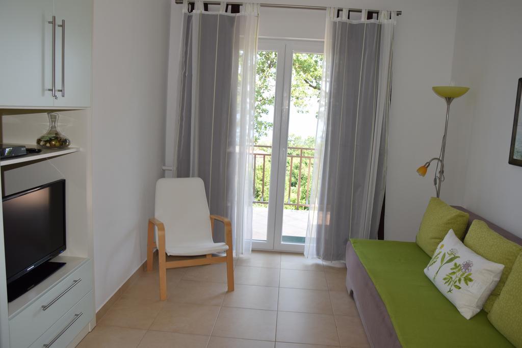 Apartments Sandra Brseč Extérieur photo